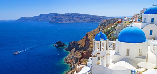 🇬🇷 Santorini od 641 zł w obie strony — kaldera i zachody w Oia